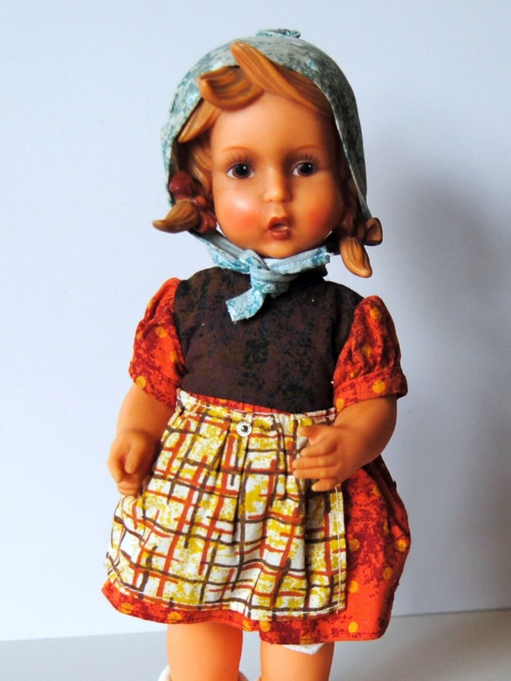 Vintage Goebel M. J. Hummel Germany Vinyl Rubber Liesl Girl Doll 1960s?